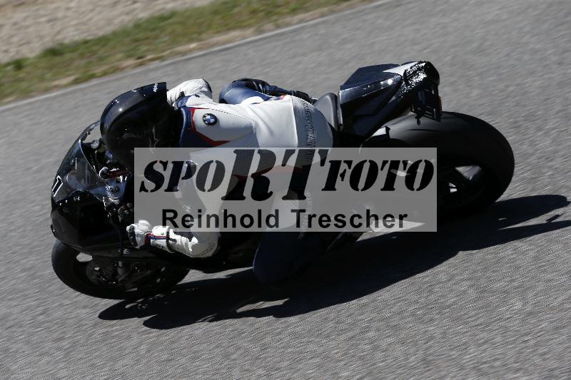 /15 22.05.2026  Plüss Moto Sport  Discover the Bike ADR /Gruppe rot - Race 3/51